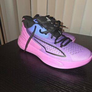 Puma, US 7.5 Regular, Mauve and Black